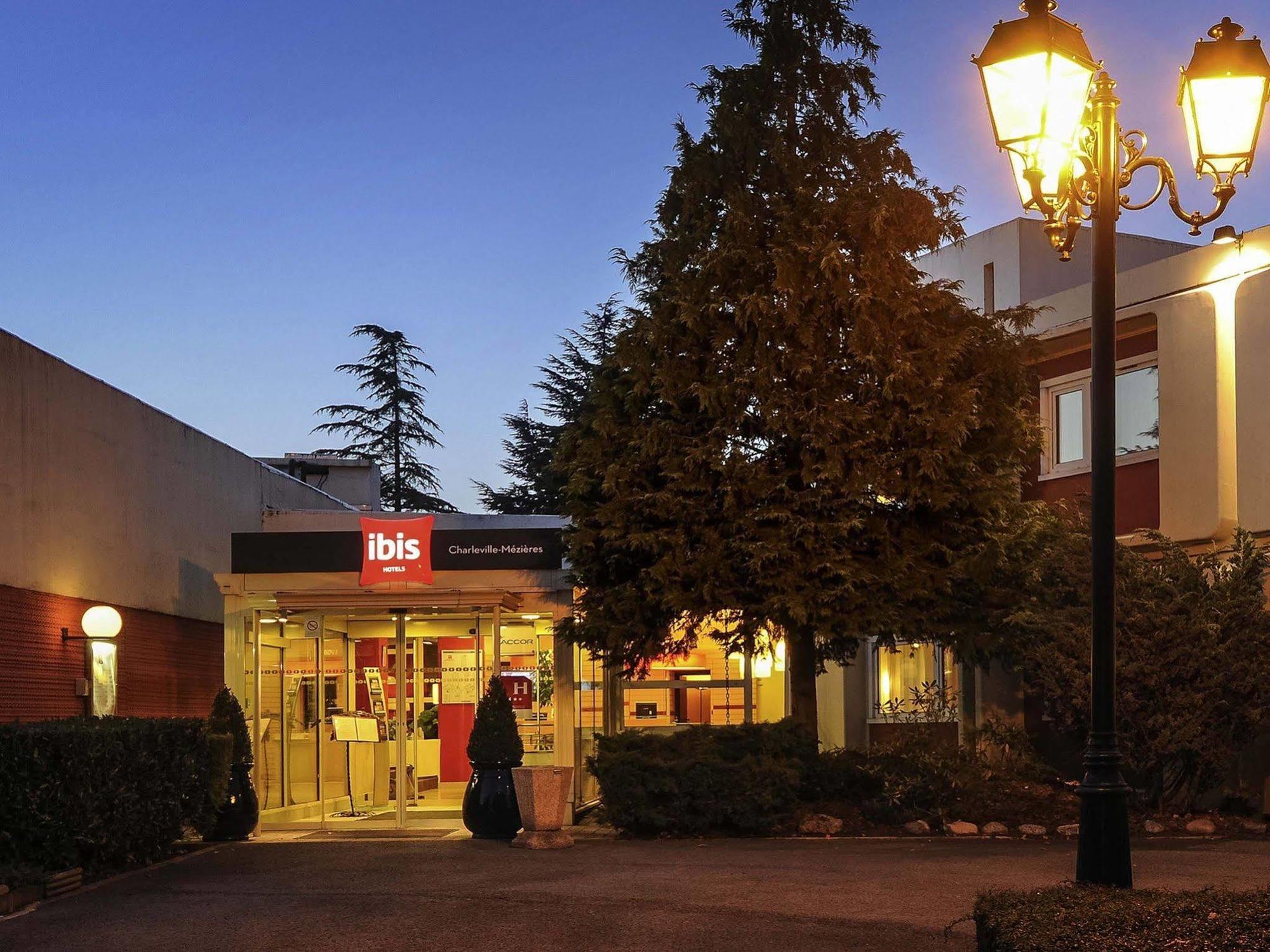 Ibis Charleville Mezieres Villers-Semeuse Екстериор снимка